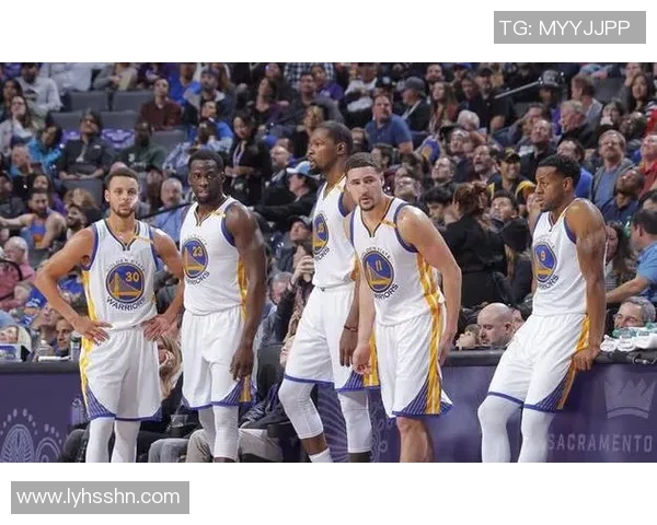 2018年NBA总决赛首场对决骑士与勇士精彩瞬间回顾与分析