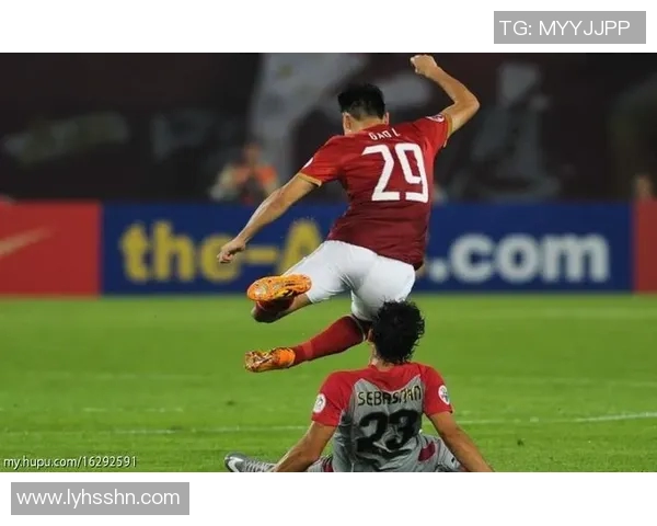 恒大逆转柏太阳神精彩对决4比1大胜展现强大实力 恒大逆转柏太阳神精彩对决4比1大胜展现强大实力